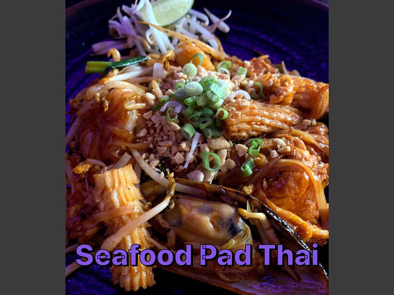 seafood padthai